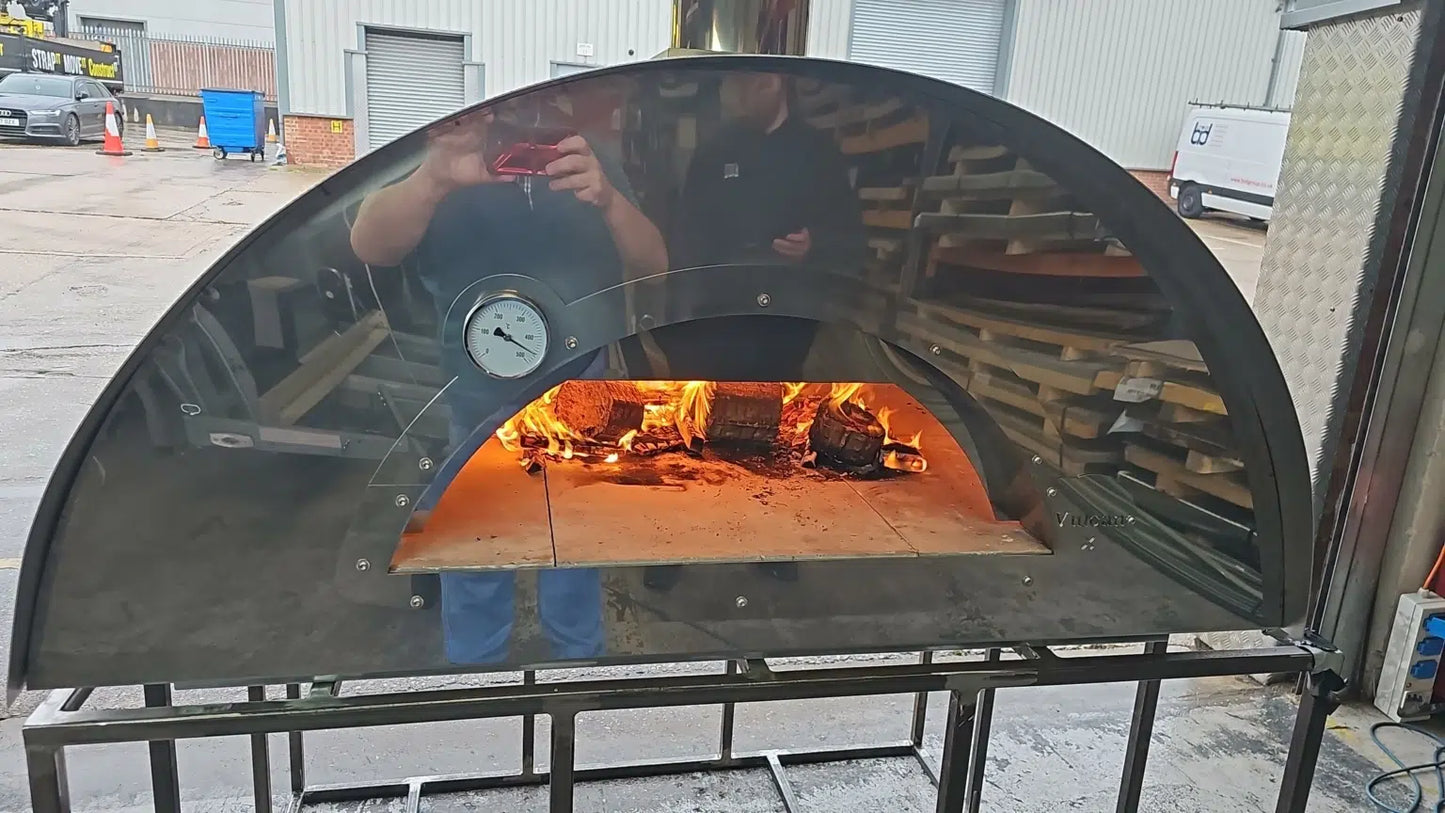 Vulcan X - Wood fired Pizza Oven